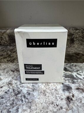 Überliss Bond Treatment - Strengthening & Color Protection